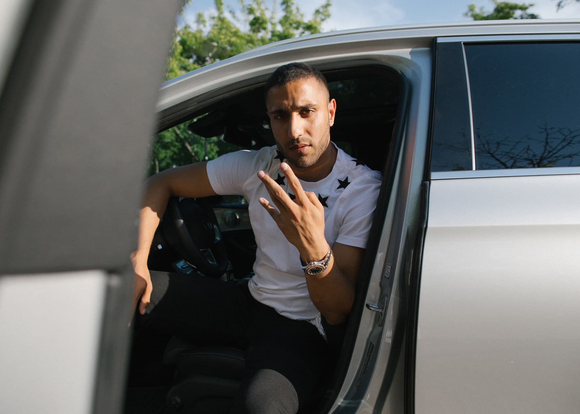 Adel Husby Rappare Svensk hiphop framtiden är blå