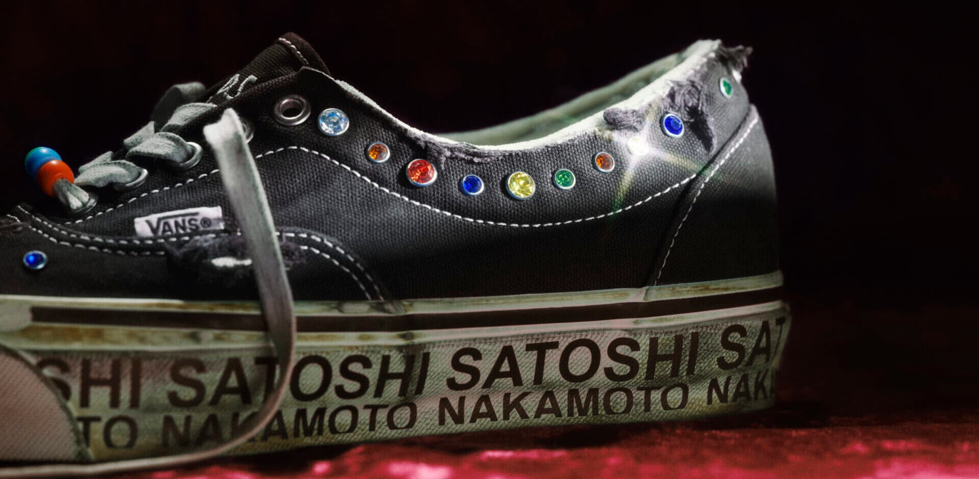 Vans och Satoshi Nakamoto släpper en efterlängtad collab