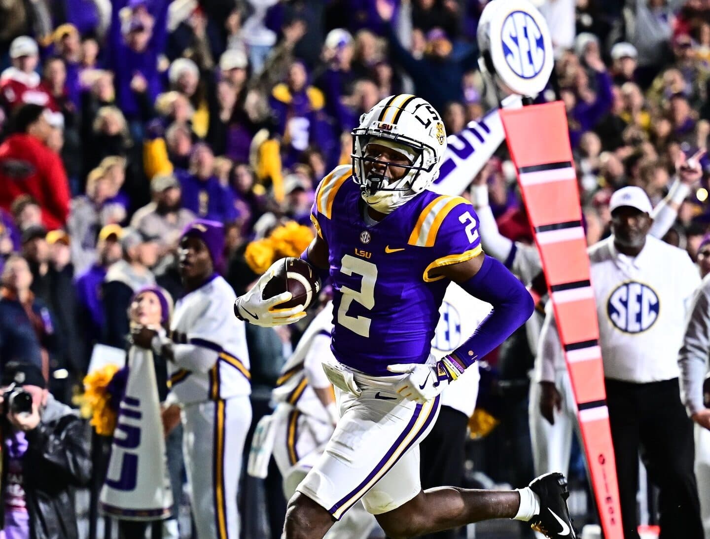 Kyren Lacy i deras match mot Oklahoma Sooners 1 dec 2024