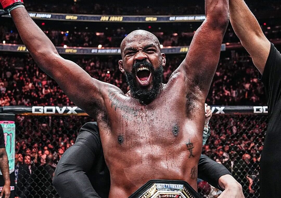 Jon Jones defending his belt against Stipe Miocic