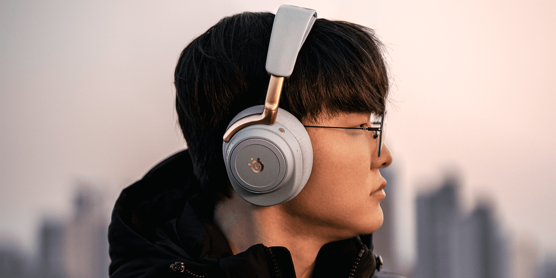 SteelSeries Arctis Nova Elite