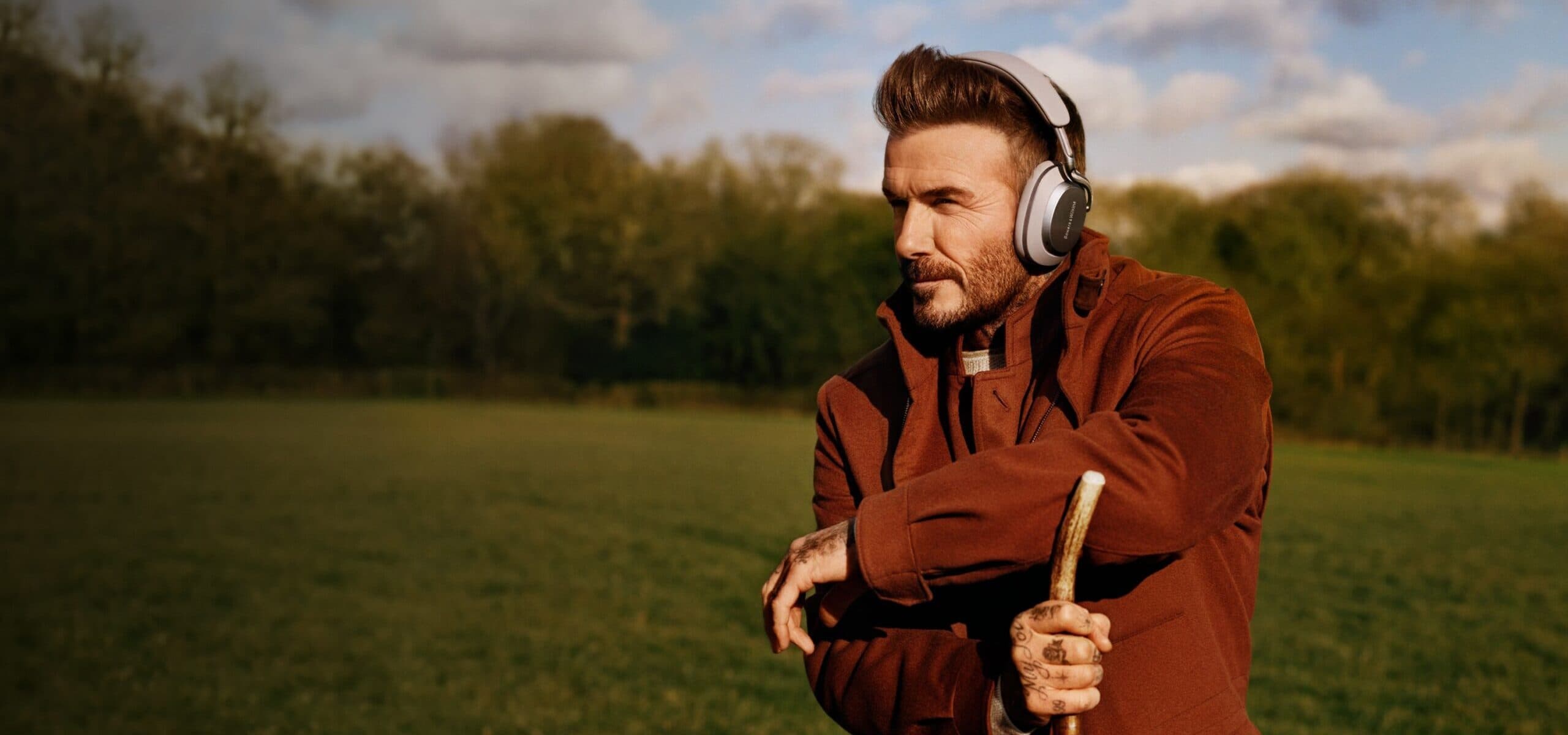 Bowers & Wilkins Px8 S2