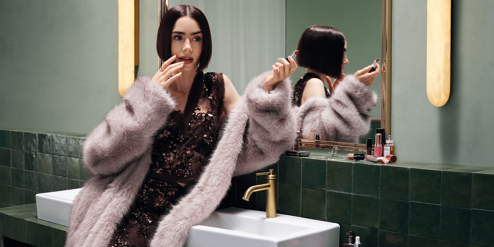 Lily Collins i Zalandos nya kampanj Inner Voices.