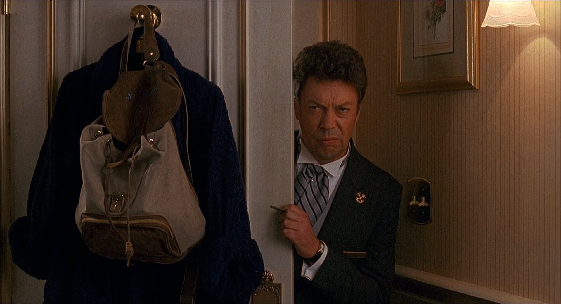 Tim Curry i Home Alone 2 (1992).