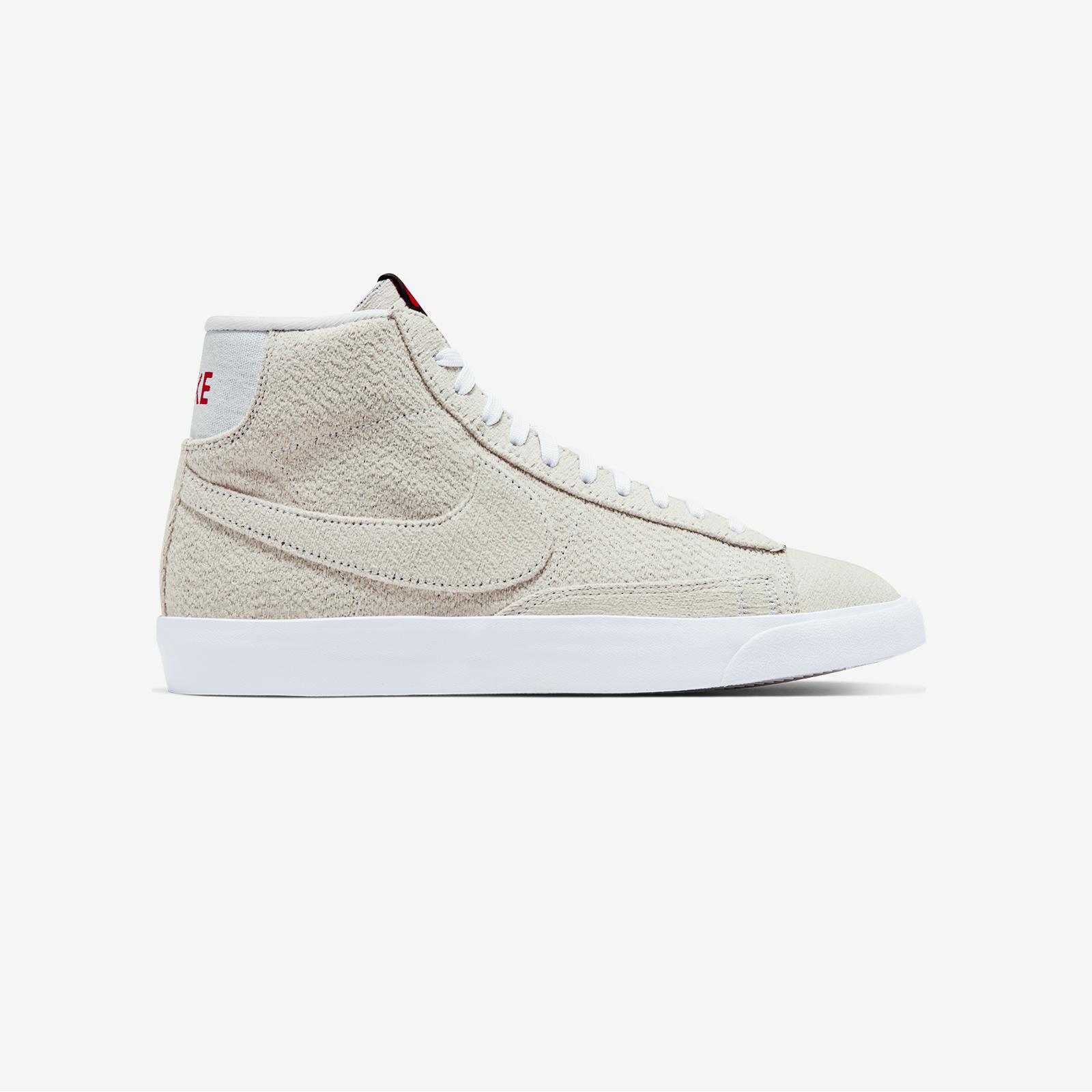 Nike x Stranger Things - Blazer Mid âUpside Downâ - Dopest