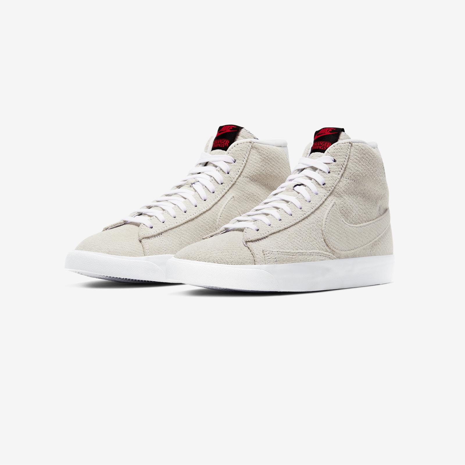 nike stranger things upside down blazer