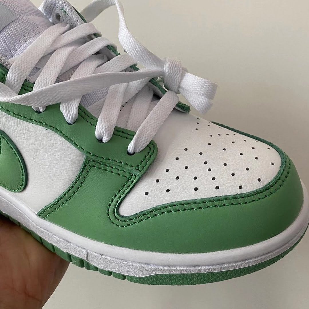 green dunks for women