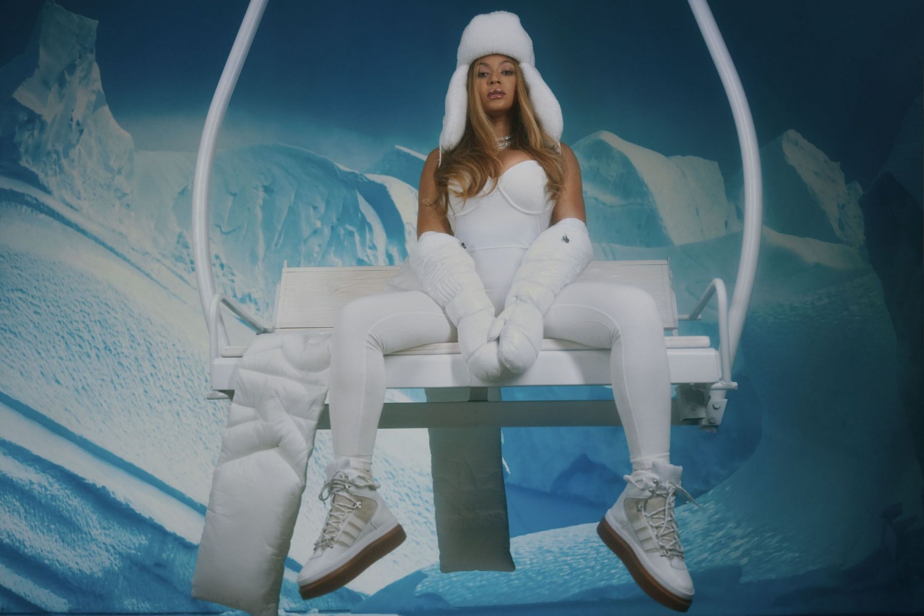 En första titt på Beyoncé s Ivy Park x adidas kollektion ICY PARK Dopest